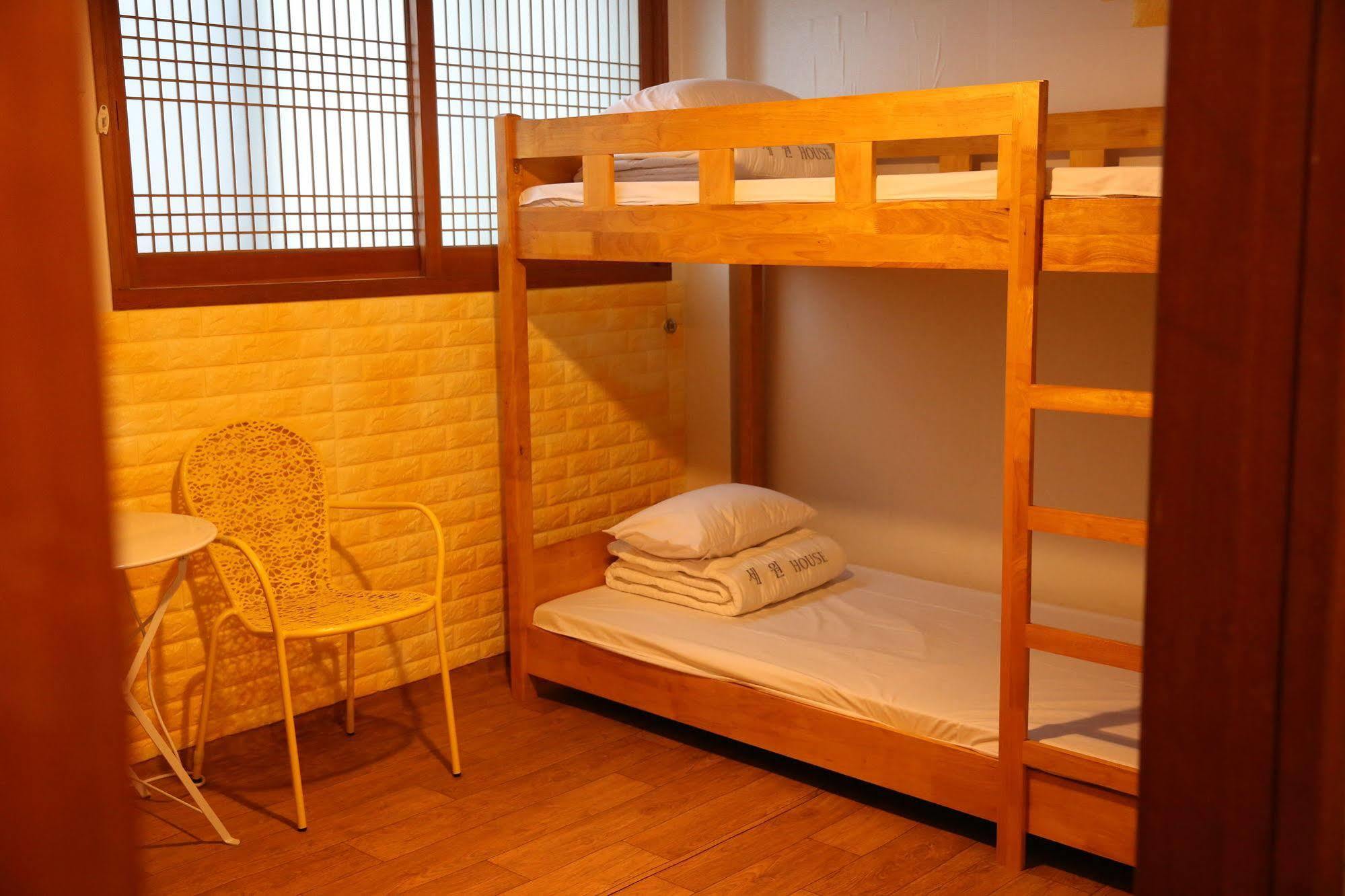 Yes Guesthouse بوسان المظهر الخارجي الصورة