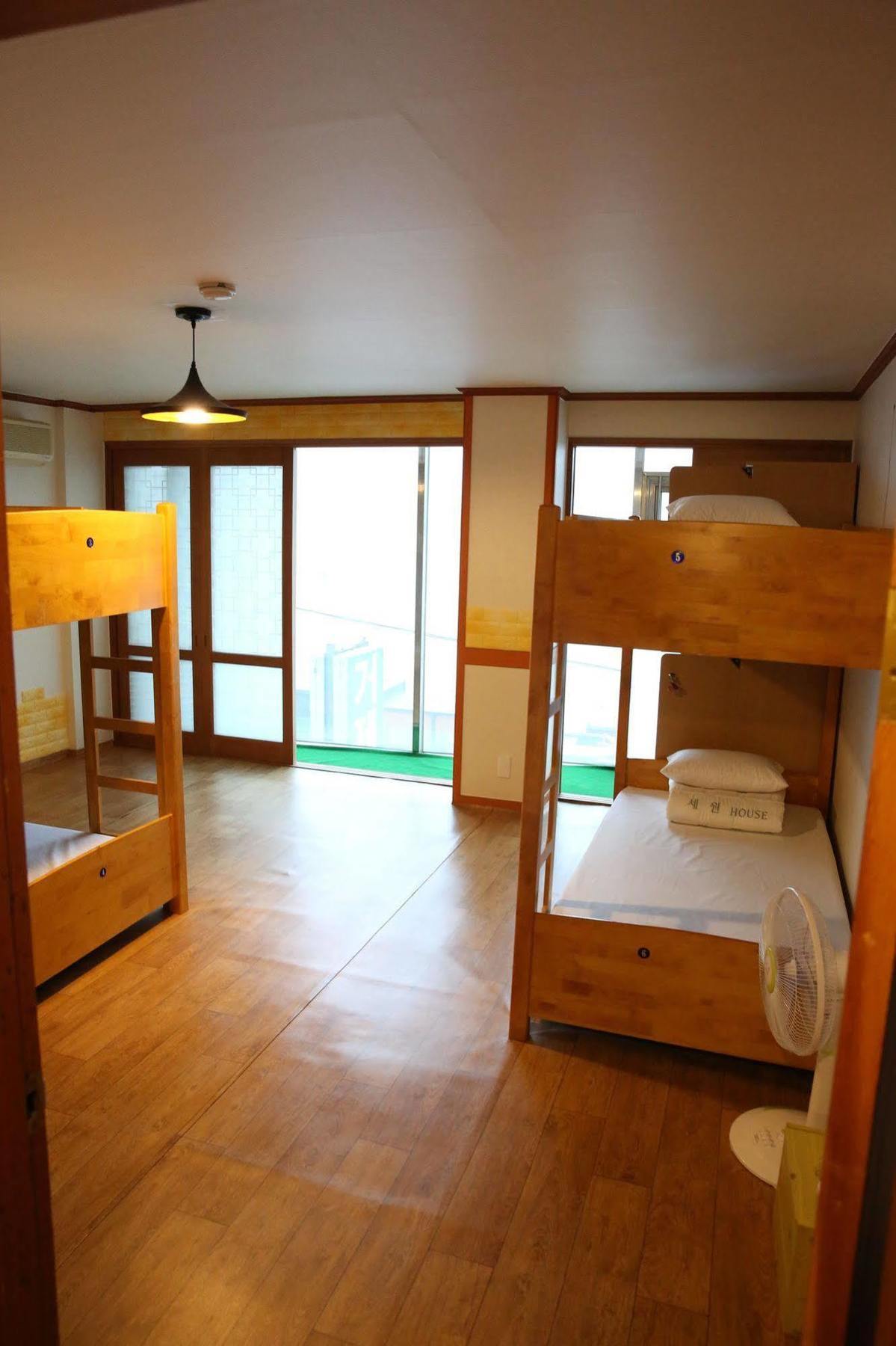 Yes Guesthouse بوسان المظهر الخارجي الصورة