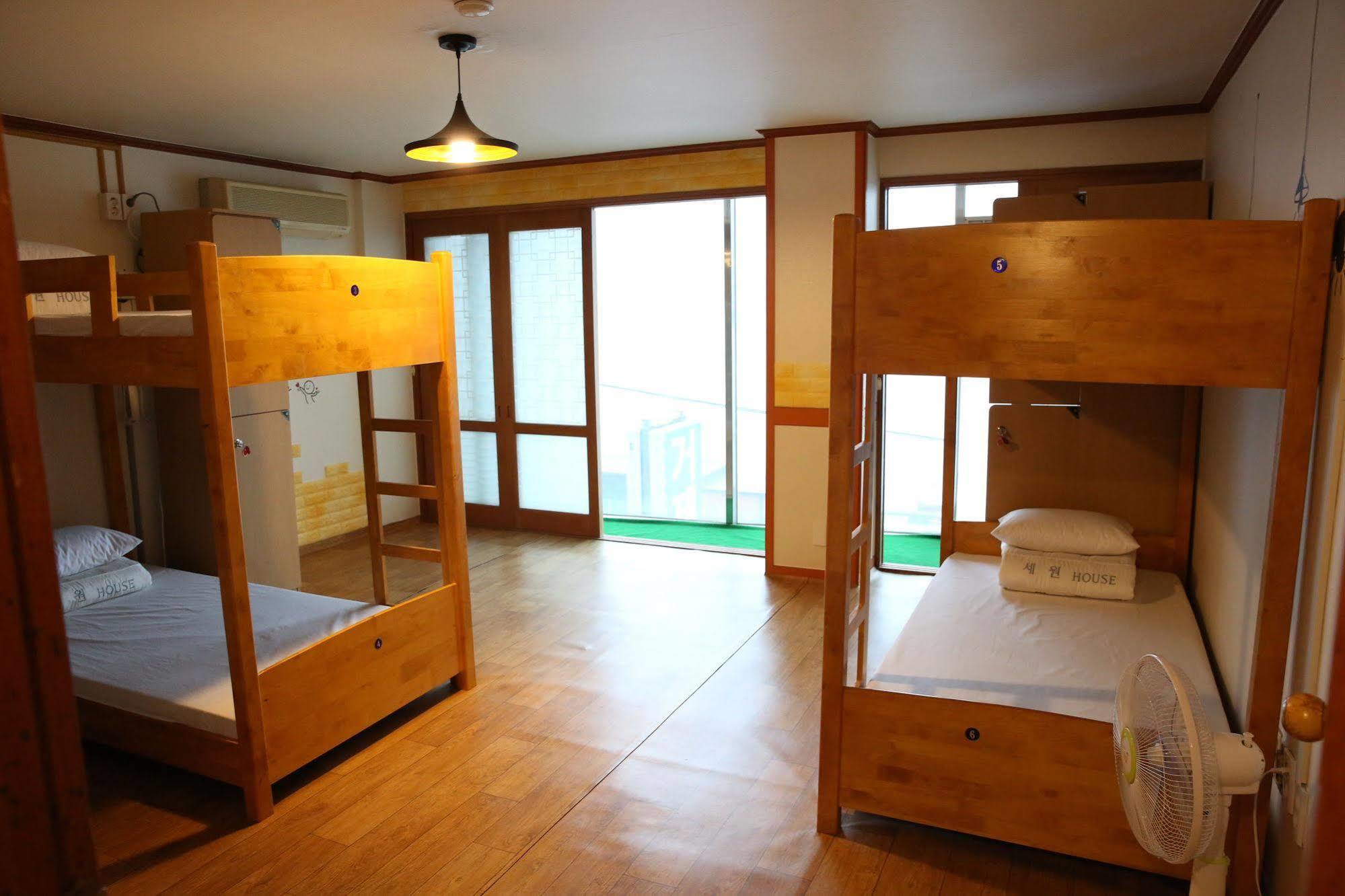 Yes Guesthouse بوسان المظهر الخارجي الصورة