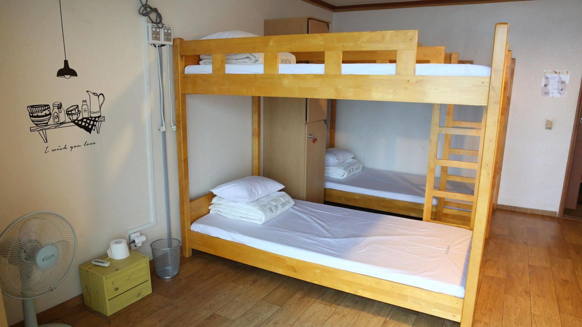 Yes Guesthouse بوسان المظهر الخارجي الصورة